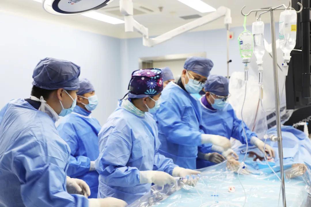 兩場直播愛你在“心”里，數(shù)萬人受益