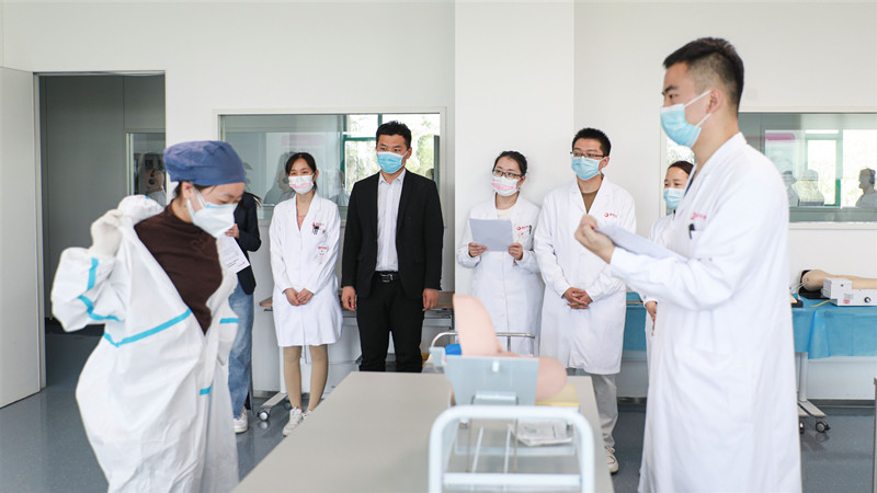 核酸采樣，我們備戰(zhàn)著！