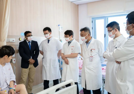 國際診療日④：一個都不能少，Mayo Clinic心胸外科專家全程參與胸外科門診、查房、學(xué)術(shù)交流活動