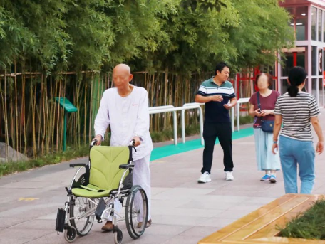 住院期間也能給健康加分？每周一、三、五動起來，為健康打卡！