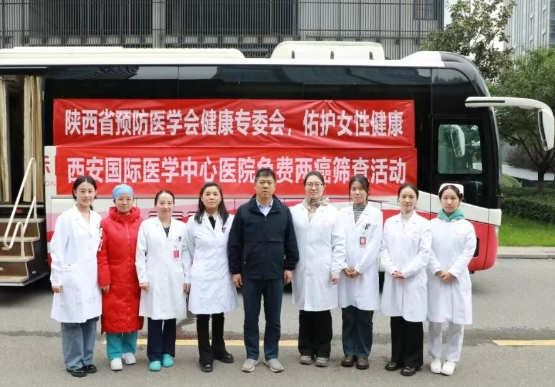 健康服務(wù)到身邊！我院“兩癌篩查”公益行走進(jìn)企業(yè)