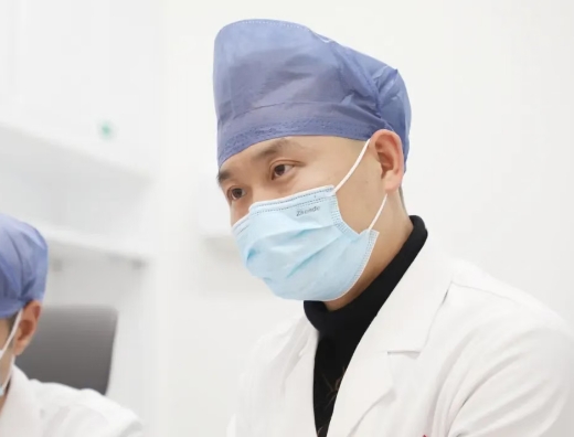 晨練后就頭暈氣喘，這位大叔問題到底出在哪？